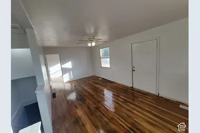 131 W Whitmore Dr, East Carbon, UT 84520 - Photo 4
