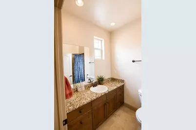 10656 S Crescent Dr, Sandy, UT 84070 - Photo 24