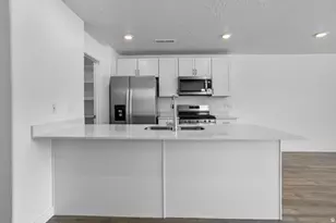 2250 S Wolverine Way, Washington, UT 84780 - Photo 12