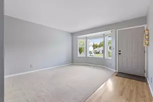6354 S Clay Park Dr, Murray, UT 84107 - Photo 8