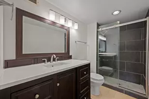 241 N Vine St W, Salt Lake City, UT 84103 - Photo 10