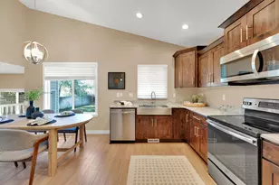 14296 S Wayfield Dr E, Draper, UT 84020 - Photo 4