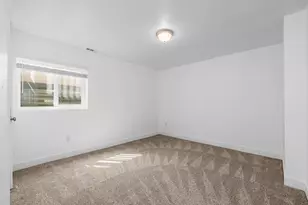2291 N 2050 E, Layton, UT 84040 - Photo 20