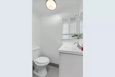565 E 2200 N, Provo, UT 84604 - Photo 22
