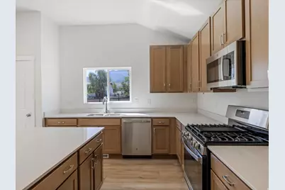 1477 N Baen Way #222, Tooele, UT 84074 - Photo 6