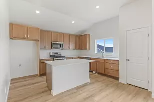 1477 N Baen Way, Tooele, UT 84074 - Photo 8