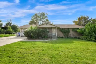 3046 S 400 W, Bountiful, UT 84010 - Photo 1