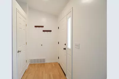 1205 N 2675 W, Layton, UT 84041 - Photo 10