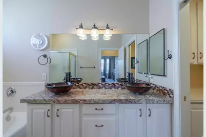 1574 S Poppy Hills Cir, Saint George, UT 84790 - Photo 34