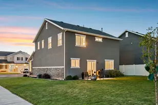 3503 S Laurel Ln, Syracuse, UT 84075 - Photo 32