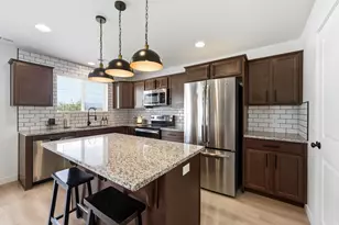 3503 S Laurel Ln, Syracuse, UT 84075 - Photo 10