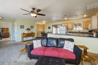 1687 Highland Dr N, Moab, UT 84532 - Photo 22