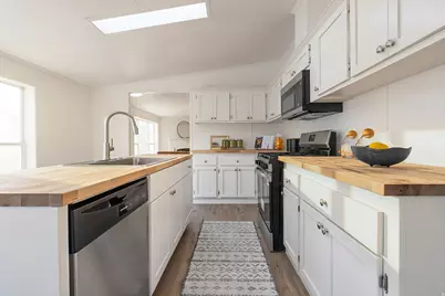 265 E 165 N, Myton, UT 84052 - Photo 8