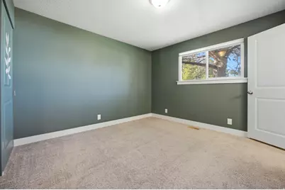 1447 E Mulberry Way, Sandy, UT 84093 - Photo 16