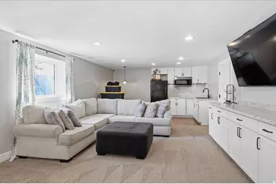 4563 W 3300 S, West Haven, UT 84401 - Photo 32