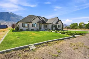 461 S 300 E, Mona, UT 84645 - Photo 2