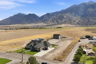461 S 300 E, Mona, UT 84645 - Photo 42