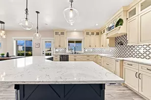 461 S 300 E, Mona, UT 84645 - Photo 10