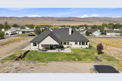 461 S 300 E, Mona, UT 84645 - Photo 48