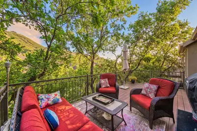 1370 E Meadow Valley Dr, Draper, UT 84020 - Photo 8