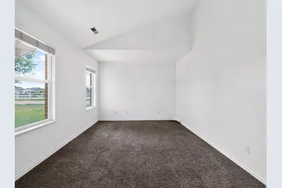 5646 W 4000 S, Hooper, UT 84315 - Photo 12