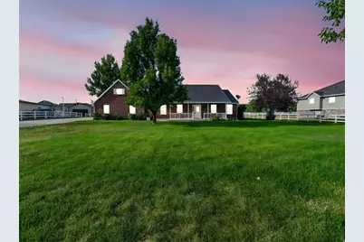 5646 W 4000 S, Hooper, UT 84315 - Photo 46