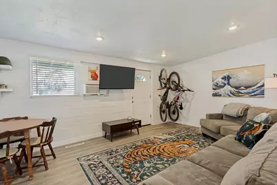 730 E Geranium St, Sandy, UT 84094 - Photo 6