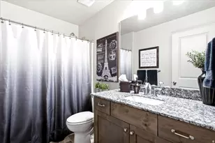 478 W Hyde Park Ln, Kaysville, UT 84037 - Photo 18