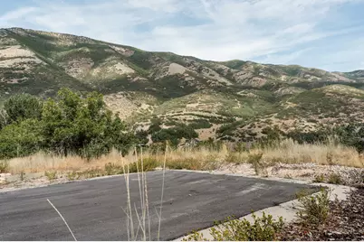 4365 E Laneview Ct, Salt Lake City, UT 84108 - Photo 2