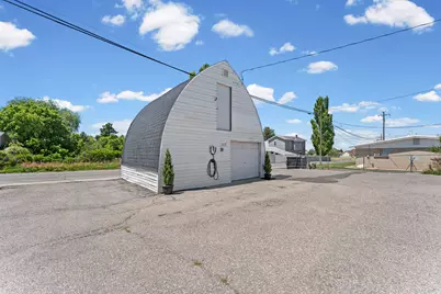 475 N Main St, Tooele, UT 84074 - Photo 16