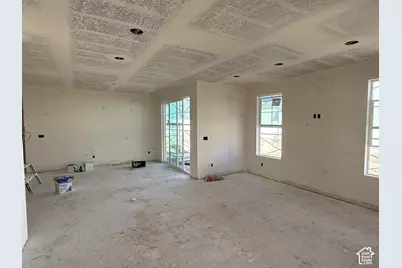 3675 S Clipper Hill Rd #305, West Jordan, UT 84081 - Photo 6