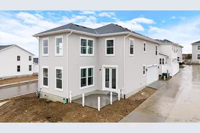7589 S Clipper Hill Rd W #421, West Jordan, UT 84081 - Photo 2