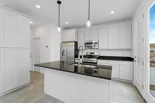 7589 S Clipper Hill Rd W, West Jordan, UT 84081 - Photo 10