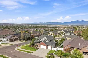 5244 W Ashland Rose Dr, Herriman, UT 84096 - Photo 4