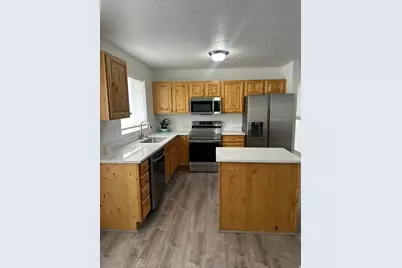 6728 W Oak Vista Dr, West Jordan, UT 84081 - Photo 12