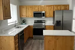 6728 W Oak Vista Dr, West Jordan, UT 84081 - Photo 12