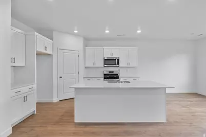1897 S Forbidding Way #4294, Washington, UT 84780 - Photo 2
