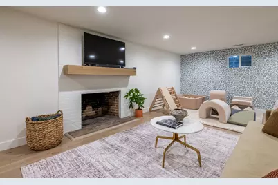 3675 S Hillside Ln, Salt Lake City, UT 84109 - Photo 20