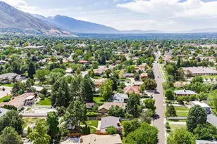 3675 S Hillside Ln, Salt Lake City, UT 84109 - Photo 38