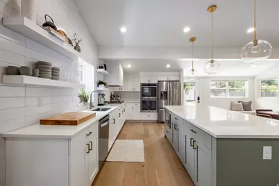 3675 S Hillside Ln, Salt Lake City, UT 84109 - Photo 8