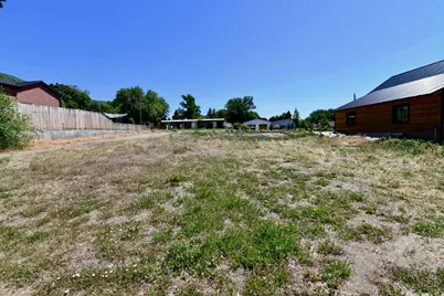 129 E 100 S, Farmington, UT 84025 - Photo 14