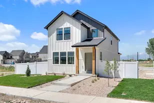 2027 E Corriente Dr, Salem, UT 84653 - Photo 2
