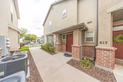 619 Canterbury Ln, North Salt Lake, UT 84054 - Photo 2