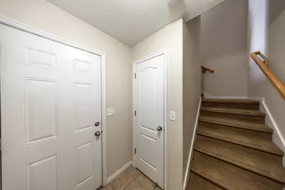 619 Canterbury Ln, North Salt Lake, UT 84054 - Photo 4