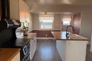 597 N 300 W, Richfield, UT 84701 - Photo 10