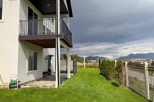 3692 E Barton Creek Dr, Eagle Mountain, UT 84005 - Photo 32