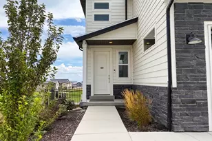 3692 E Barton Creek Dr, Eagle Mountain, UT 84005 - Photo 2