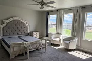 3692 E Barton Creek Dr, Eagle Mountain, UT 84005 - Photo 14