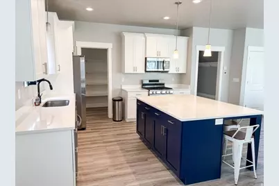 3692 E Barton Creek Dr, Eagle Mountain, UT 84005 - Photo 8