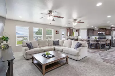 2884 W 1150 S, Syracuse, UT 84075 - Photo 14